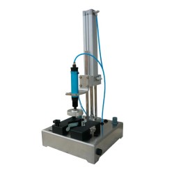 Tappatore pneumatico per tappi twist off