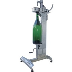 Tappatrice a colonna in acciaio inox 2